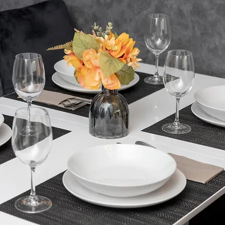 Modern Close To The In By Renters