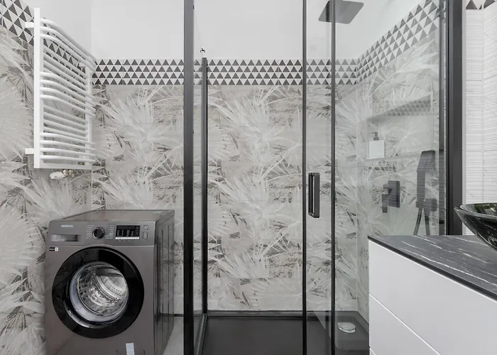 Modern Close To The In By Renters